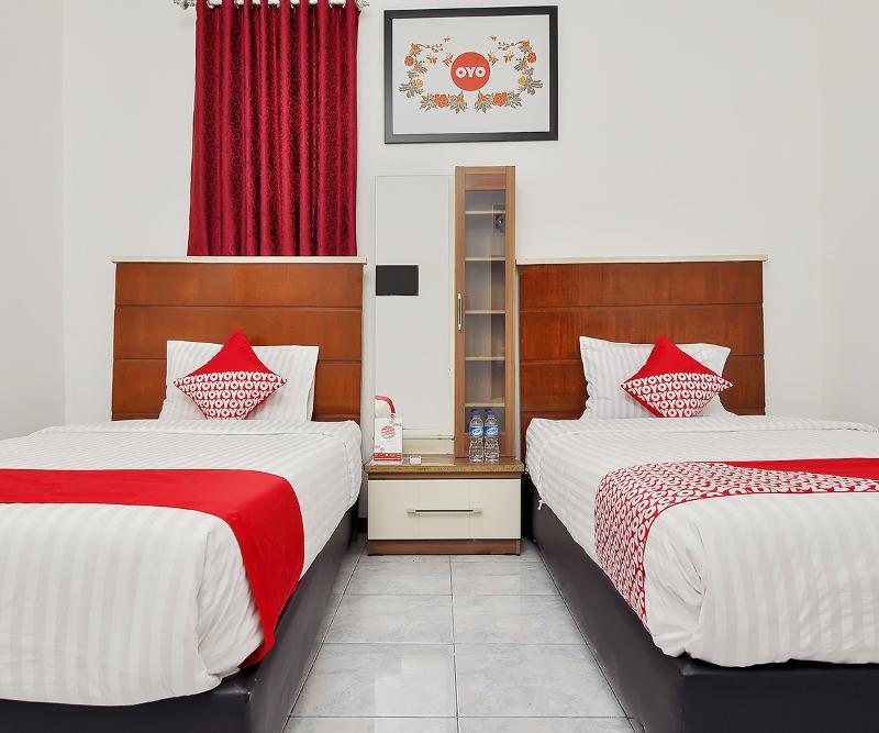 Reddoorz Syariah At Penginapan Eby Padang Exterior foto